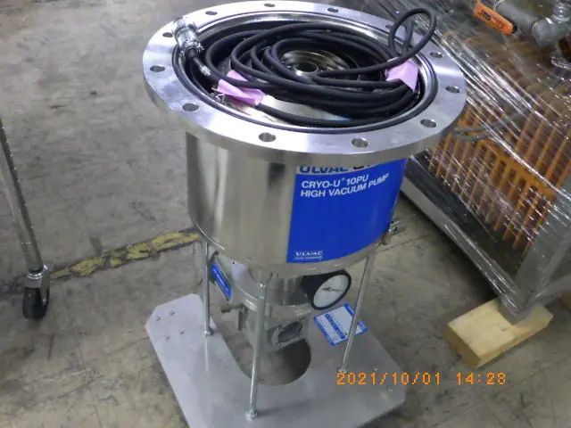 アルバック Ulvac CRYO-U10PU/C15R 外観写真(1/2)