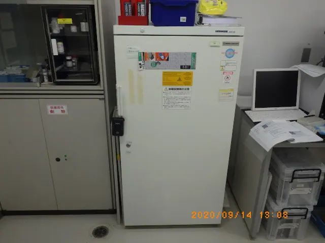 日本フリーザー FKEK-5000 外観写真(1/2)