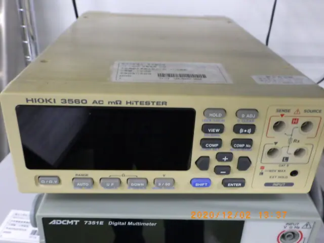 日置電機 Hioki 3560 外観写真(1/2)