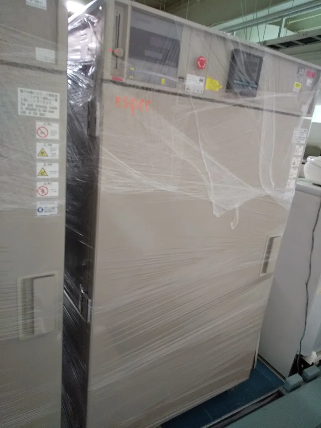 エスペック Espec PV-332M 外観写真(1/2)
