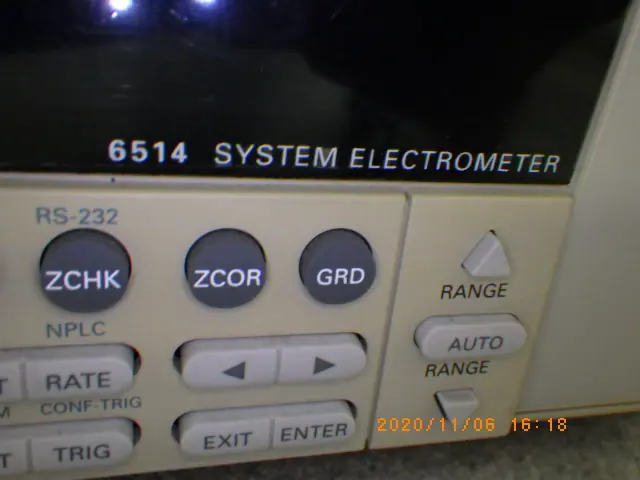 ケースレイ Keithley 6514 銘板写真(2/2)