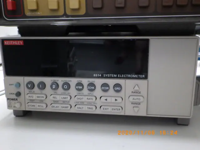 ケースレイ Keithley 6514 外観写真(1/2)