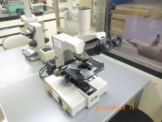 ニコン Nikon BIOPHOT 外観写真(1/2)