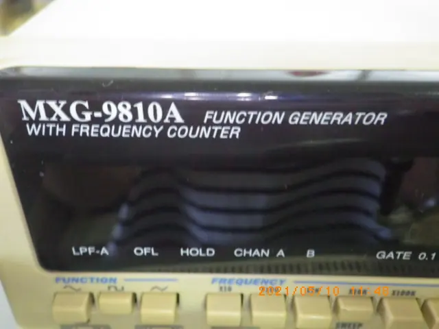 METEX MXG-9810A 銘板写真(2/3)