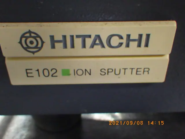 日立 Hitachi E102 銘板写真(2/2)