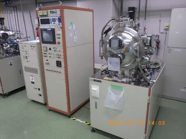 アネルバ ANELVA L-400E-C 外観写真(1/2)