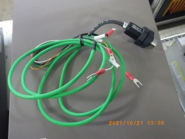 オムロン Omron ES1B 外観写真(1/2)