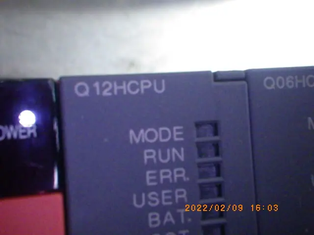 三菱電機 Mitsubishi Q12HCPU 銘板写真(2/2)