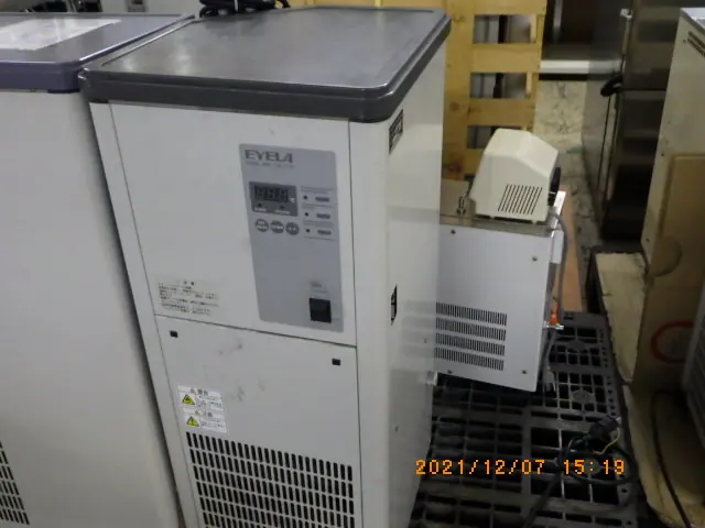 東京理化器械 Eyela CA-1110 外観写真(1/2)