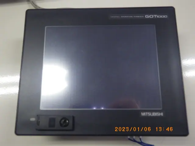 三菱電機 Mitsubishi GT1155-QSBD 外観写真(1/2)
