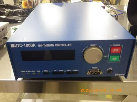 UTC-1000A(アンペール)の中古在庫写真
