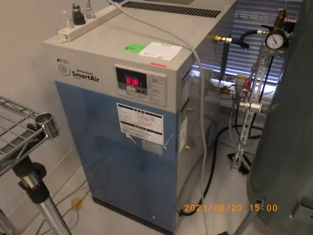 アネスト岩田 SLP-22ECD 外観写真(1/2)