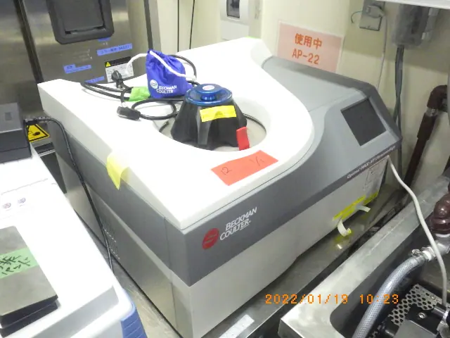 ベックマンコールター BeckmanCoulter optima MAX-XP 外観写真(1/2)