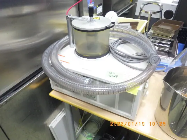 日立 Hitachi E-1030 外観写真(1/2)