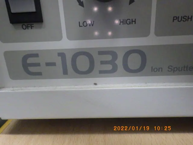 日立 Hitachi E-1030 銘板写真(2/2)