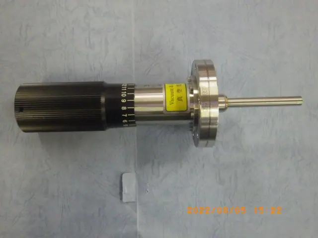 アネルバ ANELVA 直線導入機 外観写真(1/2)