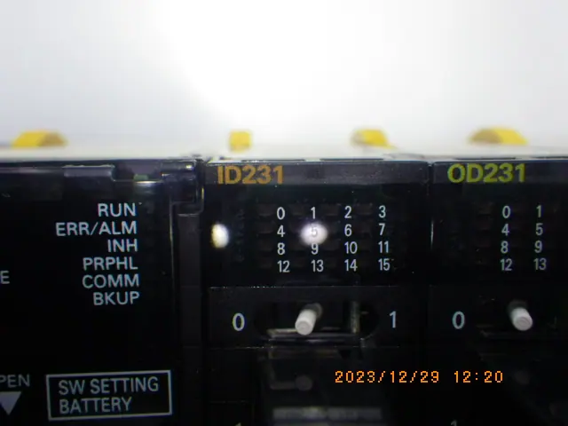 オムロン Omron ID231 銘板写真(2/2)