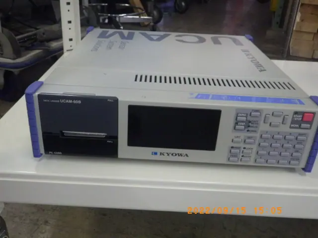 共和電業 KYOWA UCAM-60B-AC 外観写真(1/2)