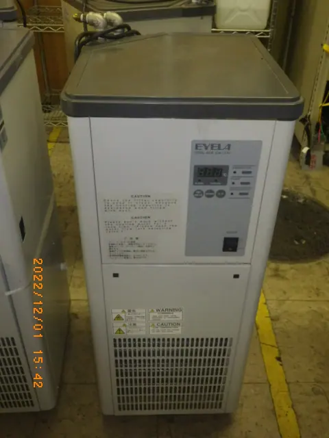 東京理化器械 Eyela CA-1110 外観写真(1/2)