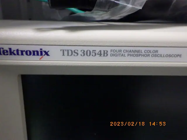 テクトロニクス Tektronix TDS-3054B 銘板写真(2/2)