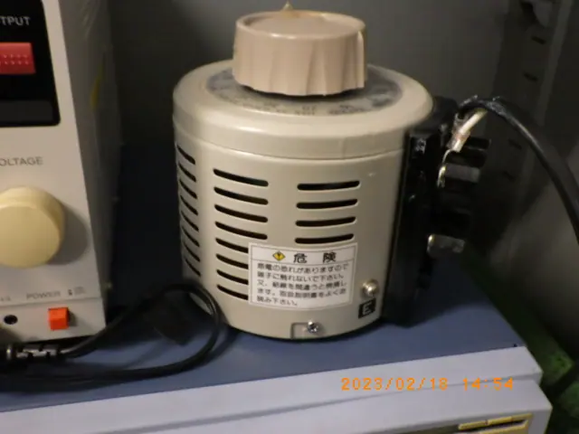 山菱電気 V-130-3 外観写真(1/2)