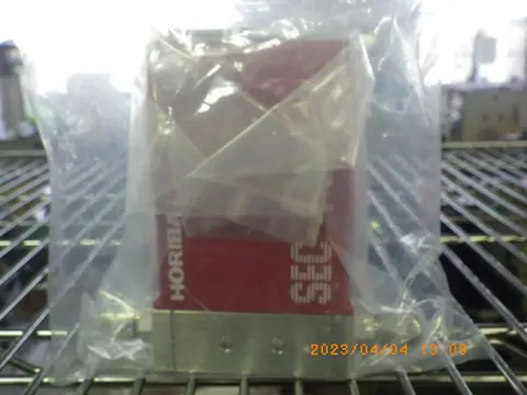 SEC-4400R（堀場エステック Stec）の中古在庫写真