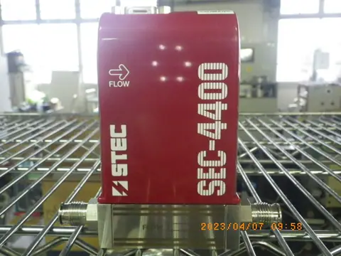 SEC-4400ｰMO（堀場エステック Stec）の中古在庫写真