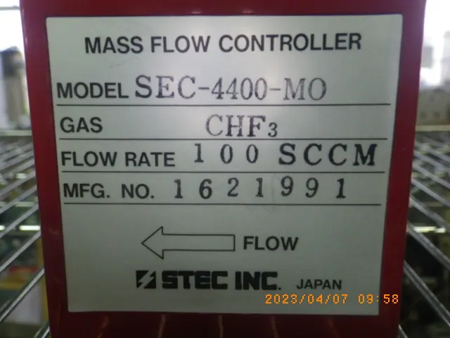 堀場エステック Stec SEC-4400ーMO 銘板写真(2/2)