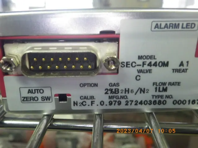 堀場エステック Stec SEC-F440M 銘板写真(2/2)