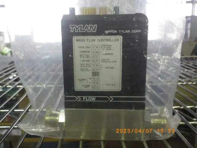 Tylan FC-770AC 外観写真(1/2)