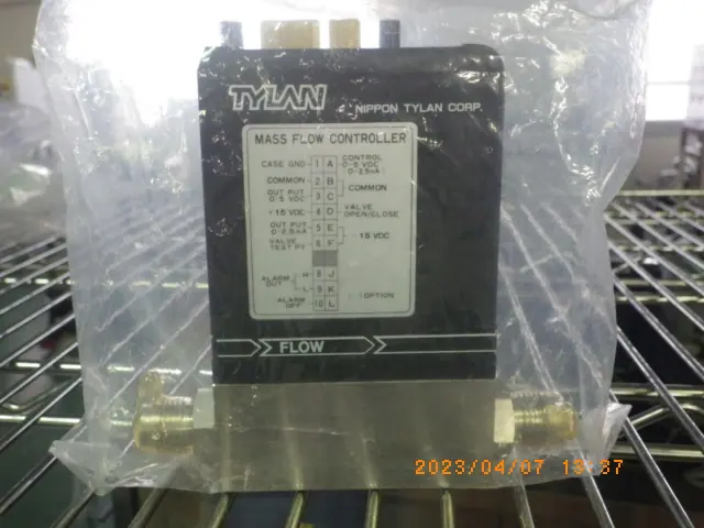 Tylan FC-770AC 外観写真(1/2)