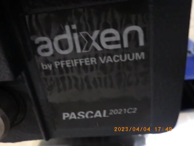 Adixen 2021C2/RA100 銘板写真(2/2)