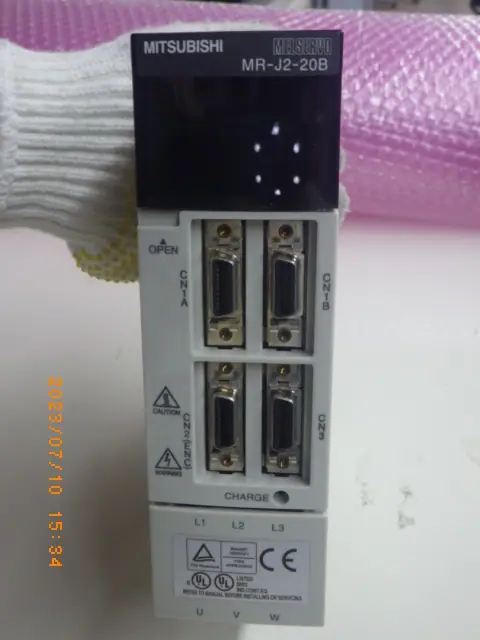 MR-J2-20B(三菱電機 Mitsubishi)の中古在庫写真