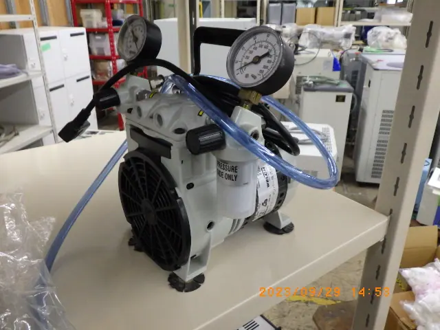 アズワン As one LMP100 外観写真(1/2)
