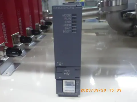 Q13UDEHCPU（三菱電機 Mitsubishi）の中古在庫写真