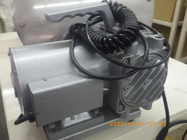 アルバック Ulvac DA-30D 外観写真(1/2)