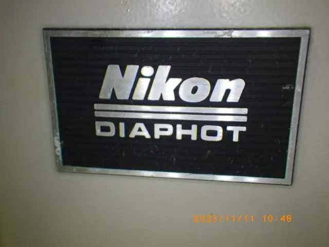 ニコン Nikon DIAPHOT 銘板写真(2/2)