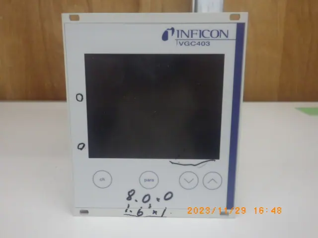インフィコン Inficon VGC403 外観写真(1/2)