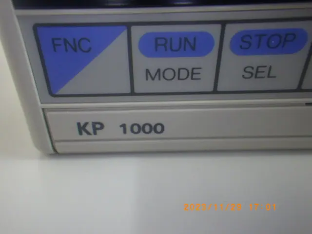 チノ Chino KP1000 銘板写真(2/2)