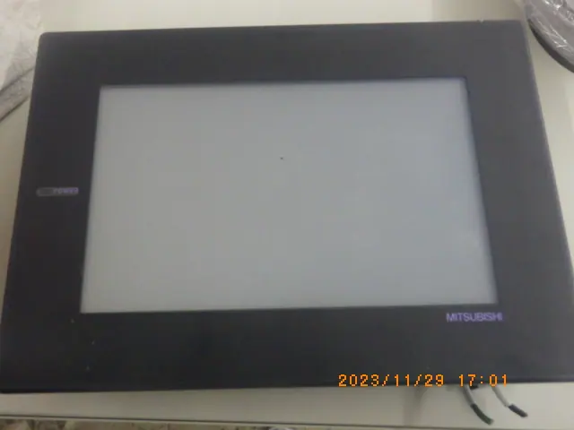 三菱電機 Mitsubishi A960GOT-EBA 外観写真(1/2)