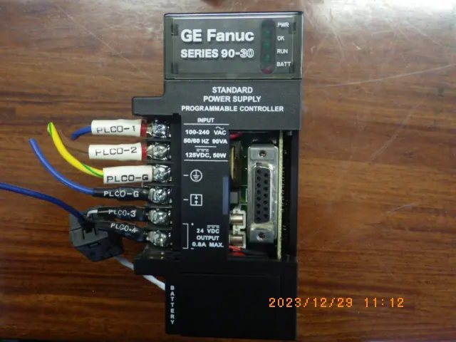 GE Fanuc IC693PWR321Y 外観写真(1/2)