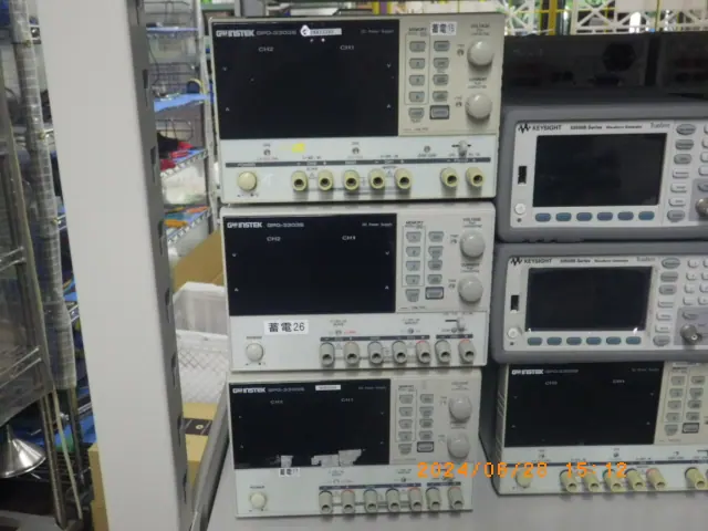 TEXIO(ケンウッド) GPD-3303S 外観写真(1/2)
