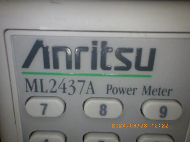 アンリツ ML2437A 銘板写真(2/2)
