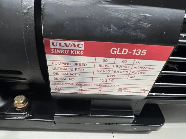 アルバック Ulvac GLD-135 銘板写真(2/2)
