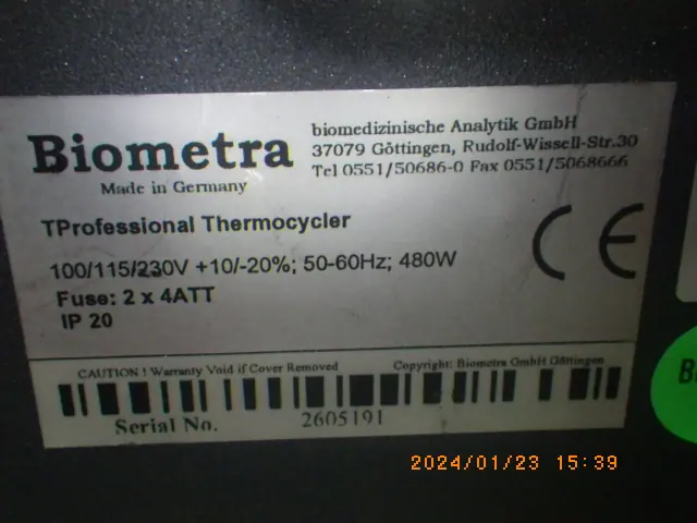 Biometra TPROFESSIONAL 銘板写真(2/2)