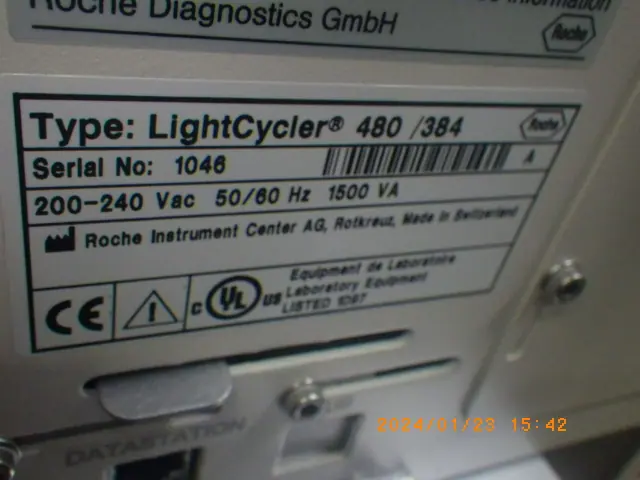 Roche LIGHTCYCLER480 銘板写真(2/2)
