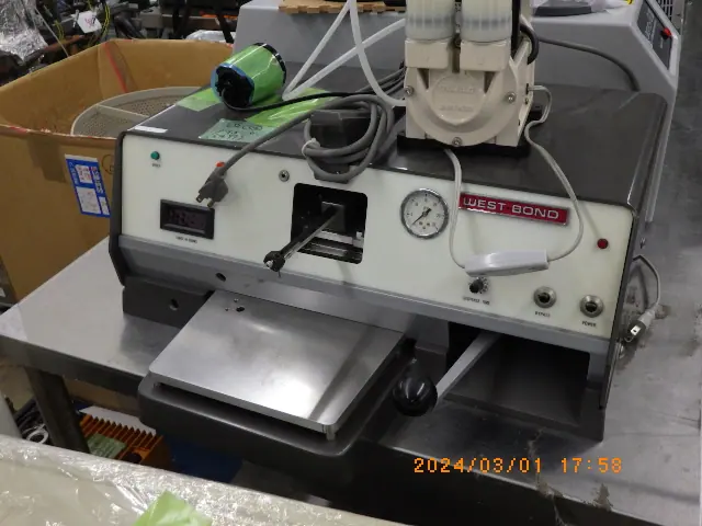 ウエストボンド Westbnd 7200A 外観写真(1/2)
