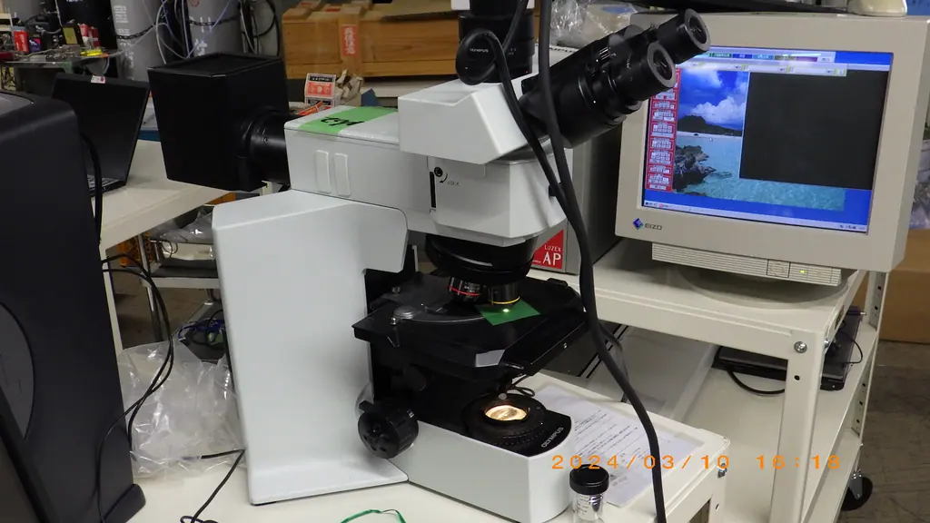 オリンパス Olympus BX51TRF 外観写真(1/2)