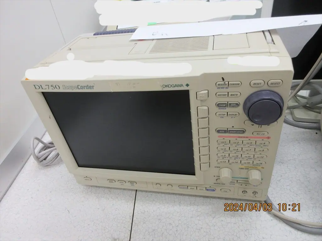 横河電機/横河計測 Yokogawa DL750 外観写真(1/2)