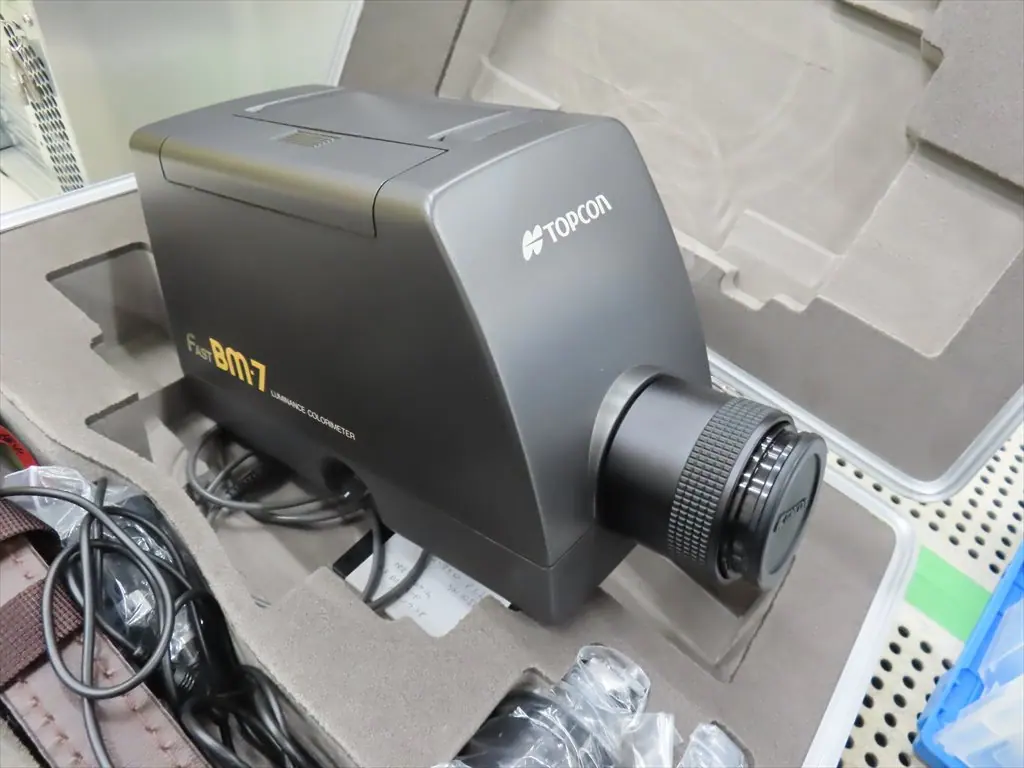 トプコン Topcon BM-7FAST 銘板写真(2/2)